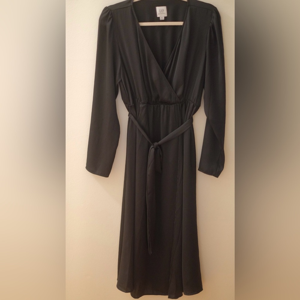 Gap maternity dress
